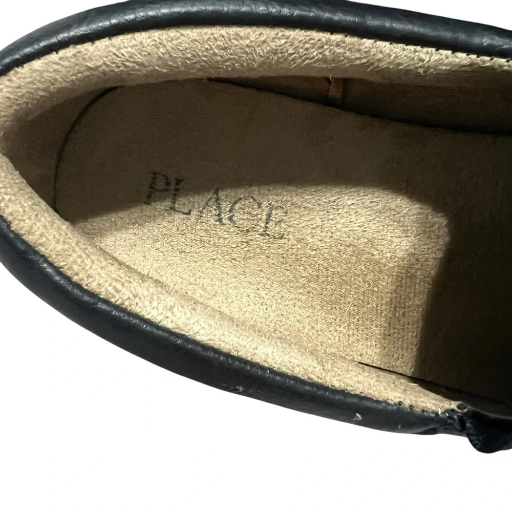 The Children’s Place Sz 1 Boys Navy Blue Slip-On Faux Leather Shoes